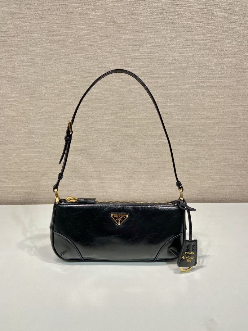 Pra*a hobo bags